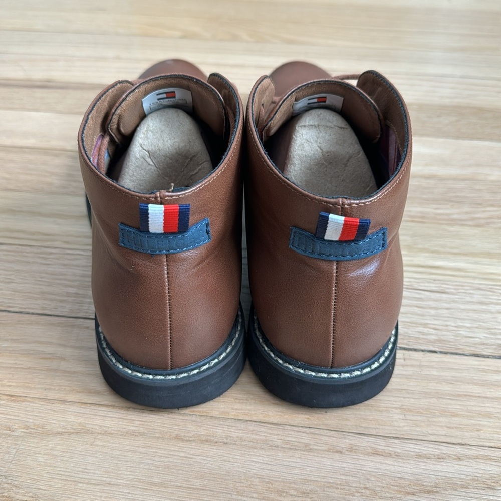 Laced chukka boot dress/casual shoes - Picture 2 of 9